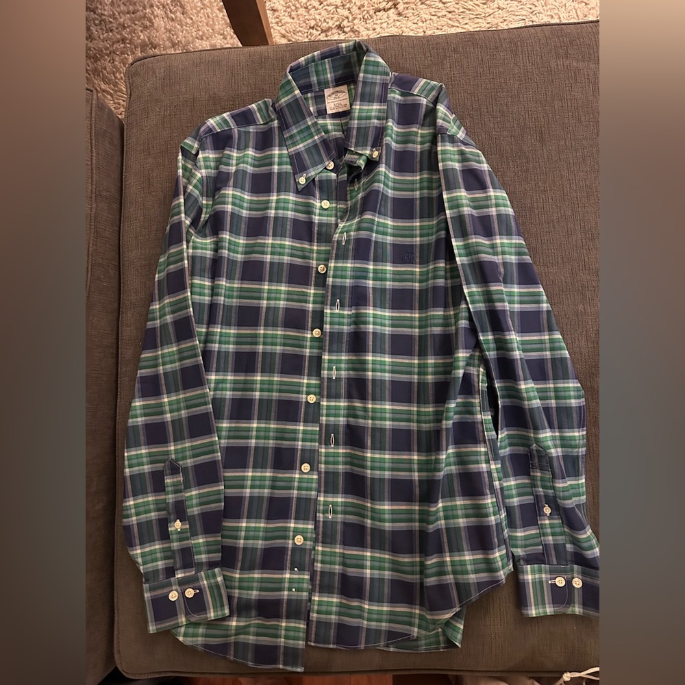 Brooks brothers men’s button down dress shirt